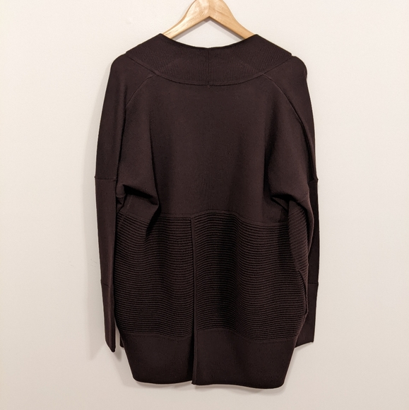 Lululemon Sit In Lotus Wrap II Black Cherry 8 - Picture 13 of 16